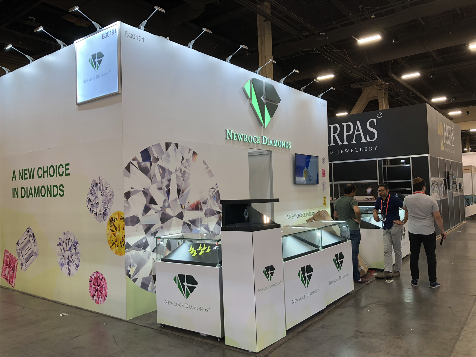 Newrock Diamonds 20′ x 20′ JCK Custom Trade Show Booth