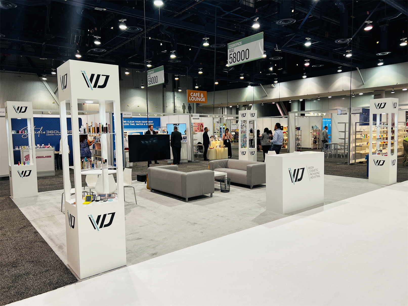 Optimize Space With Your Trade Show Exhibits