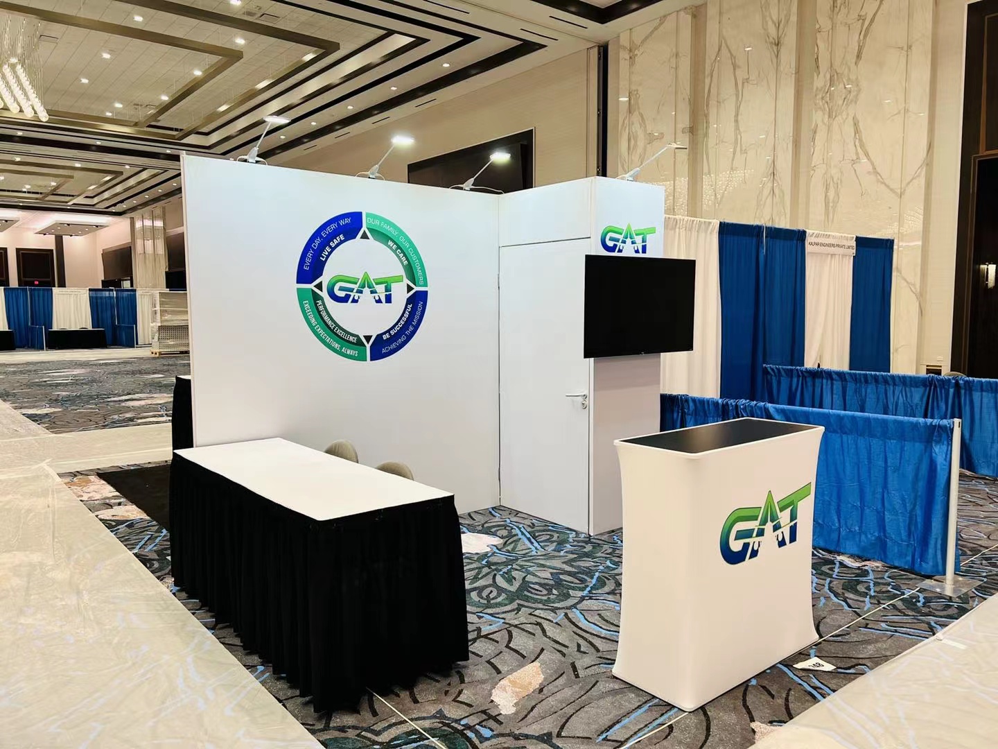 Redfox 10' x 20' Techday New York Custom Trade Show Booth